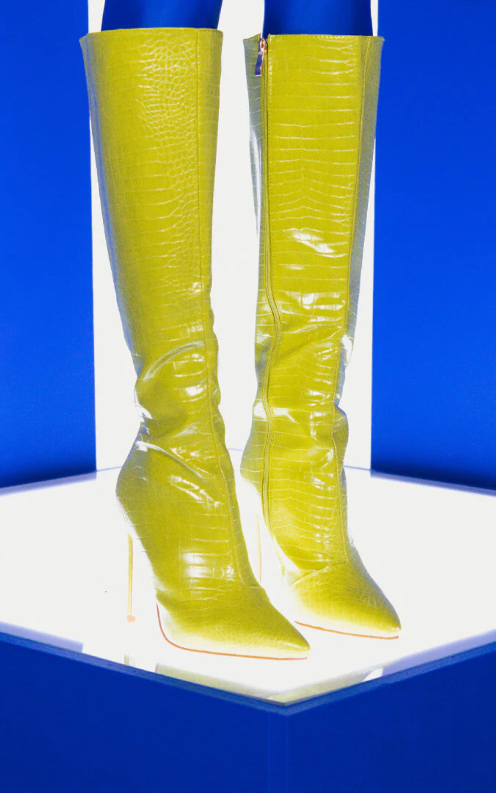 Bright yellowish/ green knee high boot (7.5W) Pre - Loved