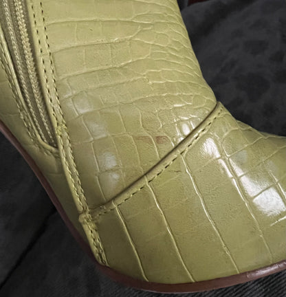 Bright yellowish/ green knee high boot (7.5W) Pre - Loved
